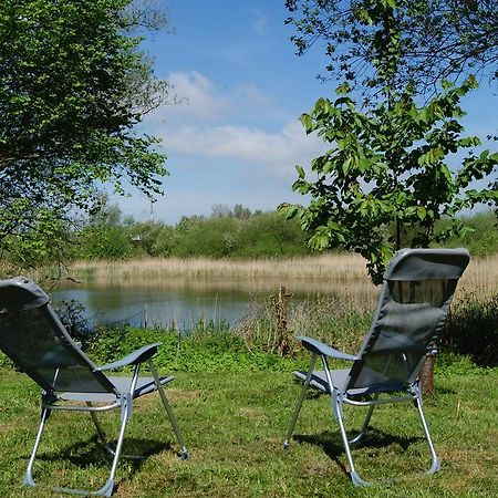 Ferienwohnungen Am Kleinen See Берген-ауф-Рюген Экстерьер фото