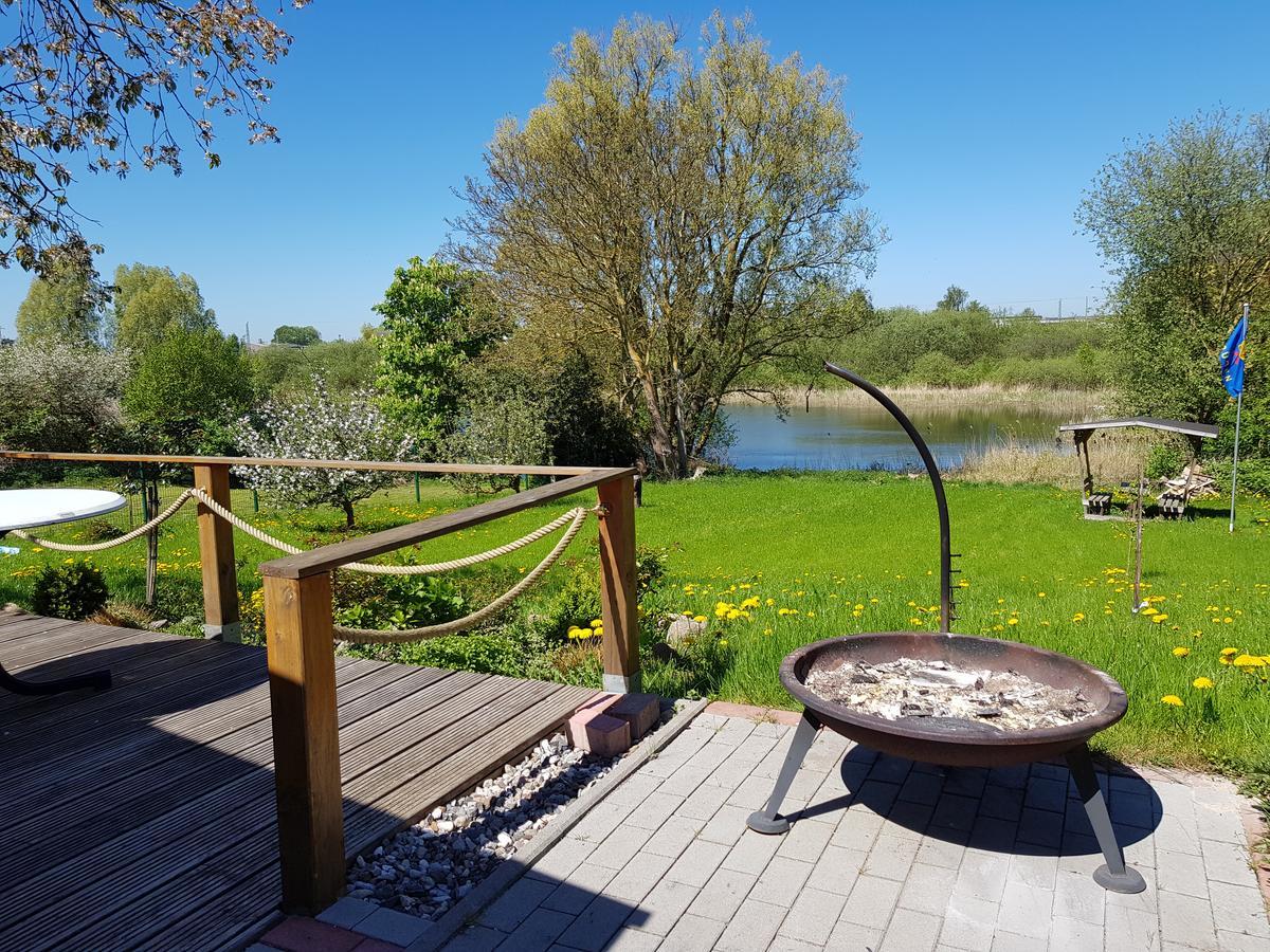 Ferienwohnungen Am Kleinen See Берген-ауф-Рюген Экстерьер фото